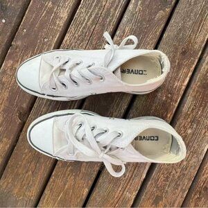 Converse White Platform Canvas Sneakers in size 6